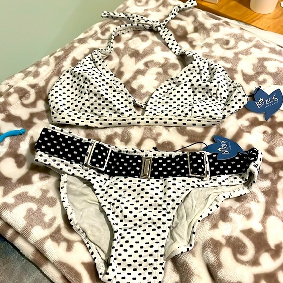 Polkadot bathing suit - Picture 2 of 5